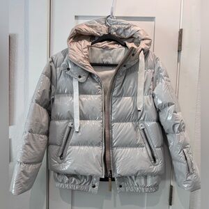 Bogner ski jacket - Silver Metallic Quilted -Ski Jacket -Logo Back ---Size US 6